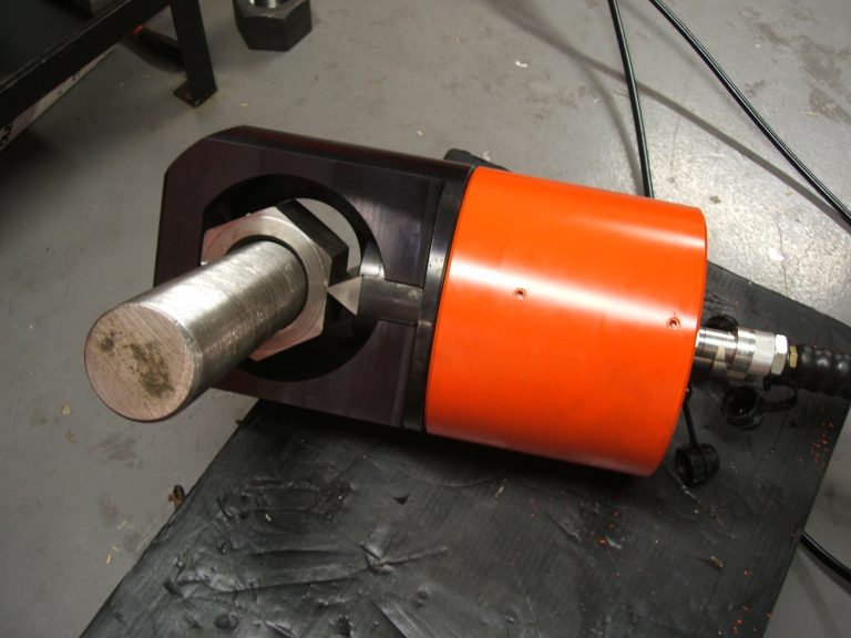 Find the Best Nut Splitter: Not All Are Equal – Discover the Top Choices!